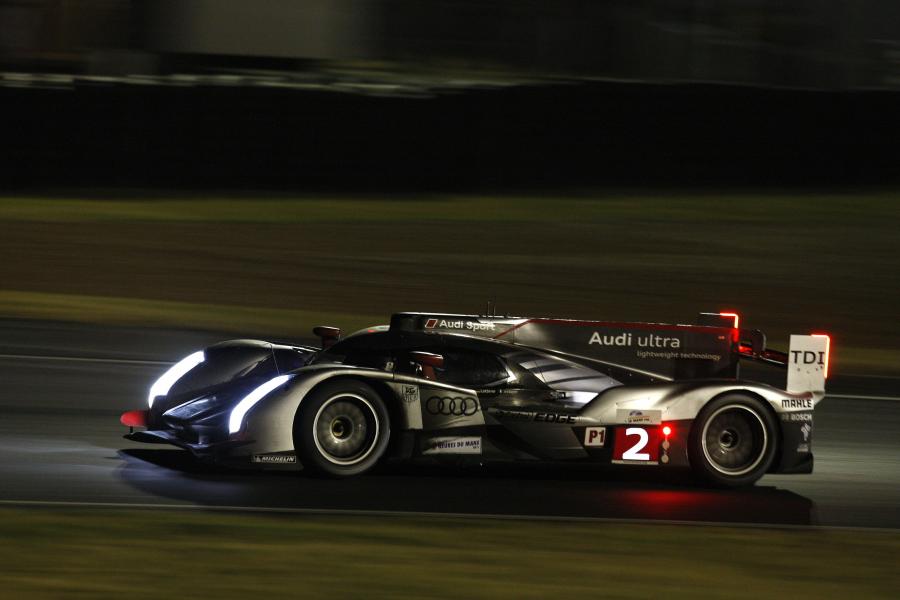  Audi R18 TDI Ultra Le Mans 24hr 2011 года  (фото 34 из 108)